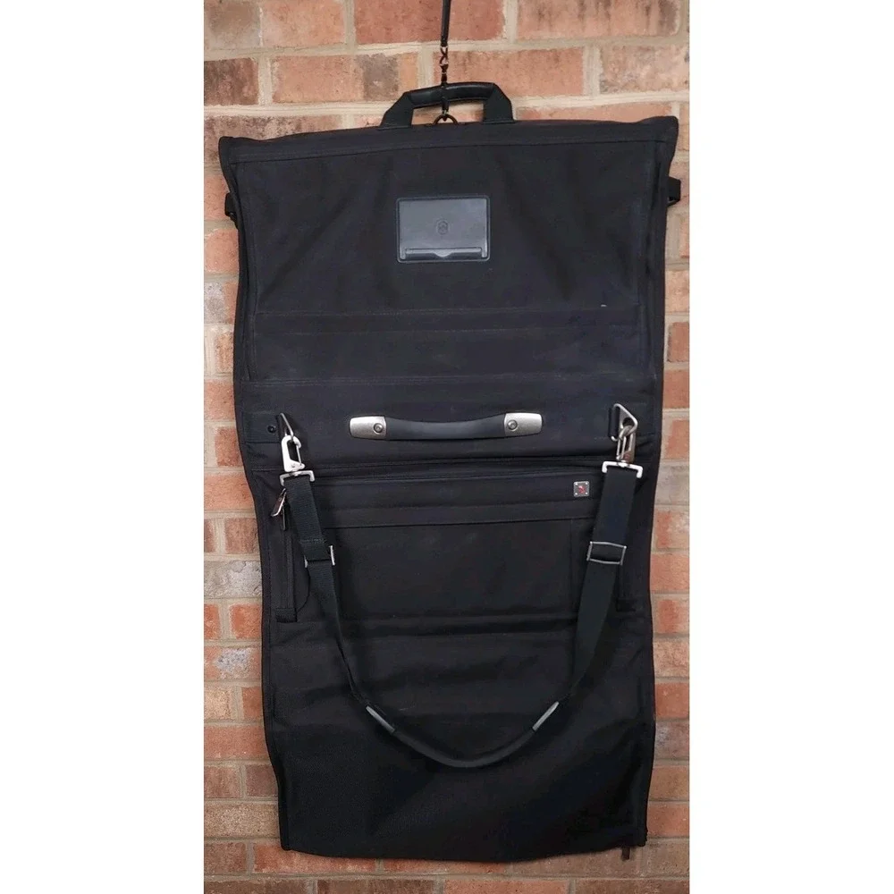 Victorinox Travel Suite Trifold Bag Black Nylon Luggage 41 X 21 Inch